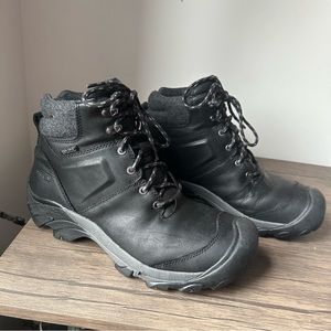 Keen Targhee II Winter Waterproof Boots - Men’s size 11